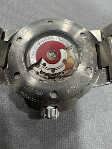 Oris Aquis Titanium Diver Watch 43.5 mm Automatic Date Grey Used - great shape! - Picture 5 of 8