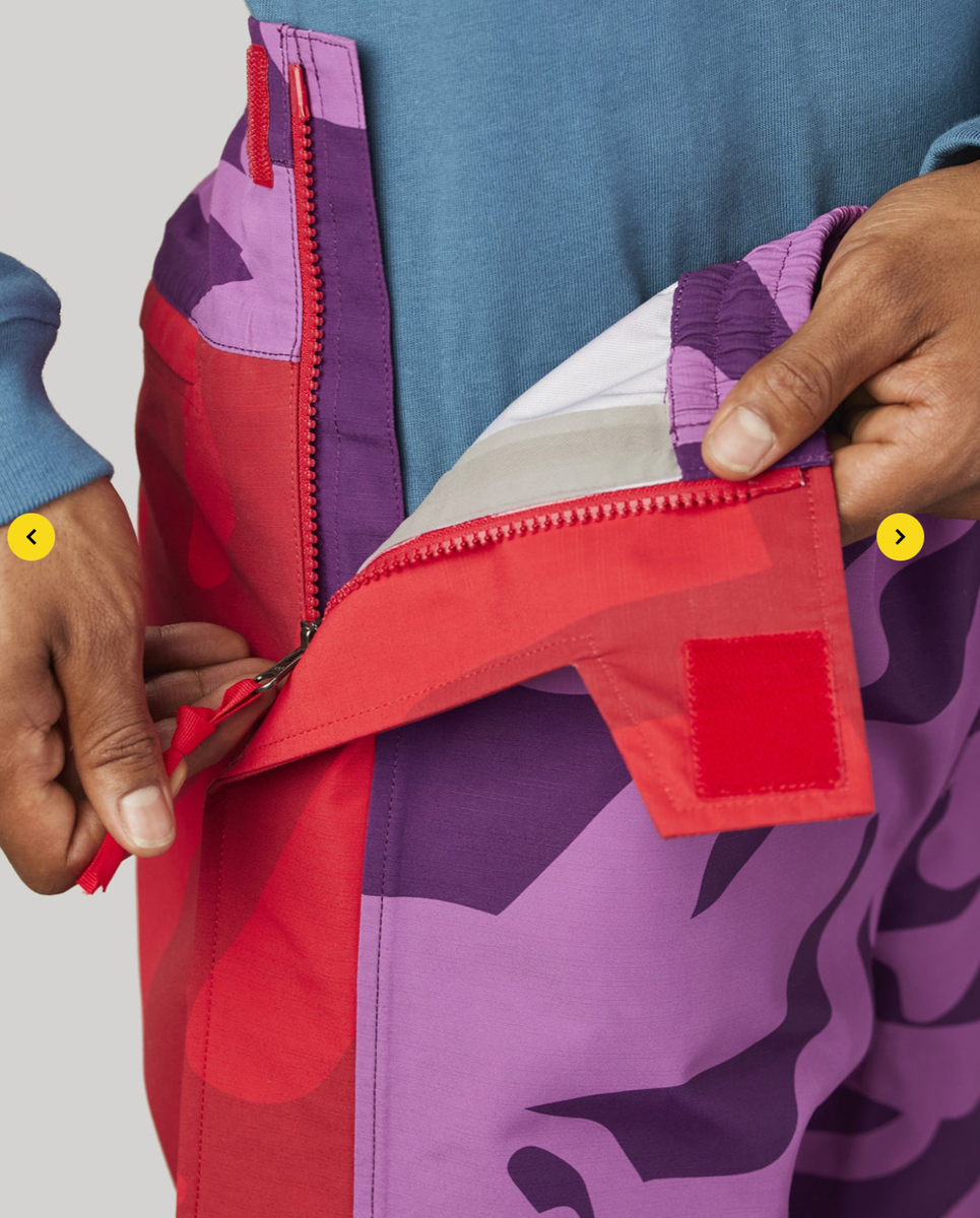 2022 NWOT MENS THE NORTH FACE x KAWS 1986 RETRO MOUNTAIN 2022 NWOT MENS THE NORTH FACE x KAWS 1986 RETRO MOUNTAIN