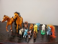 Lot Of 11 Toy Plastic Horses Some Vintage Grand Champions Breyer