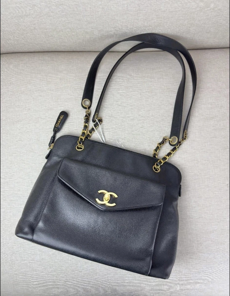 CHANEL Caviar Zip Closure Tote Large Black Leather 3series (94/96) - Image 2 of 4
