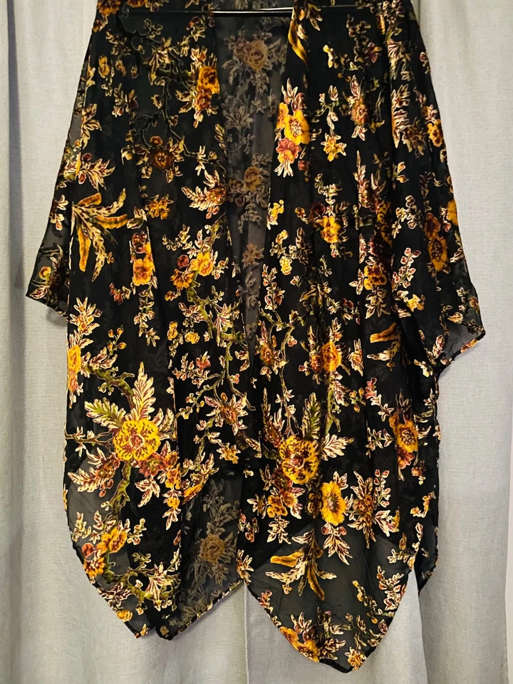 Kimono Tórrido Terciopelo Burnout Otoño Talla Única Verde Rojo Floral Gótico Boho Foto 2 de 4