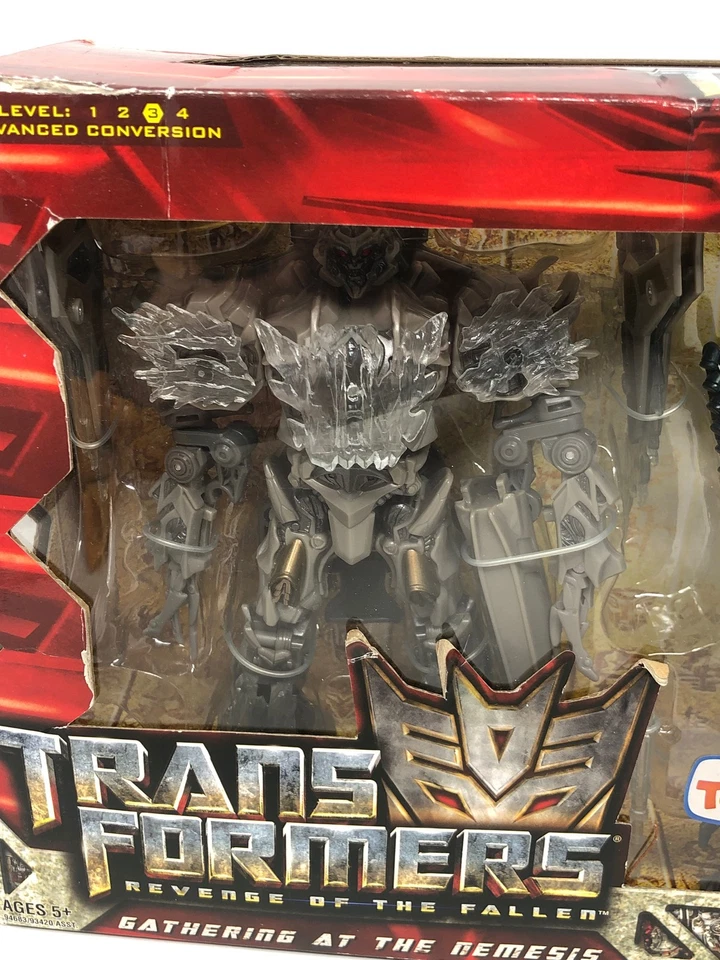 Transformers Revenge of the Fallen Gathering at the Nemesis - Image 4 of 4