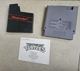 Nintendo NES Spiel  Teenage Mutant Hero Turtles mit Anleitung
