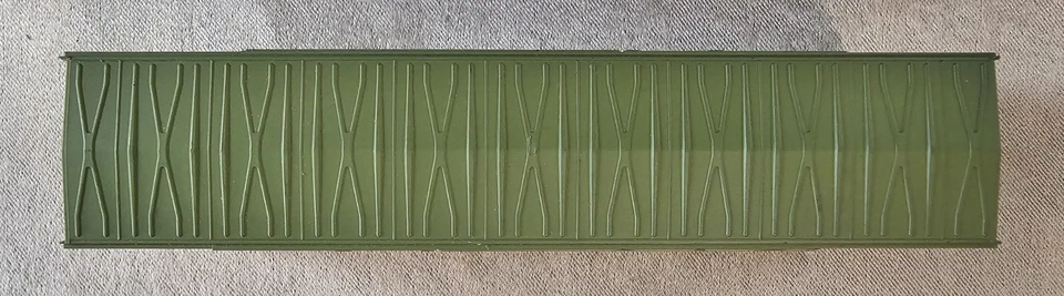 Roundhouse HO Scale British Columbia Railway 50' Combination Door Box Car 5437 - Image 3 of 4