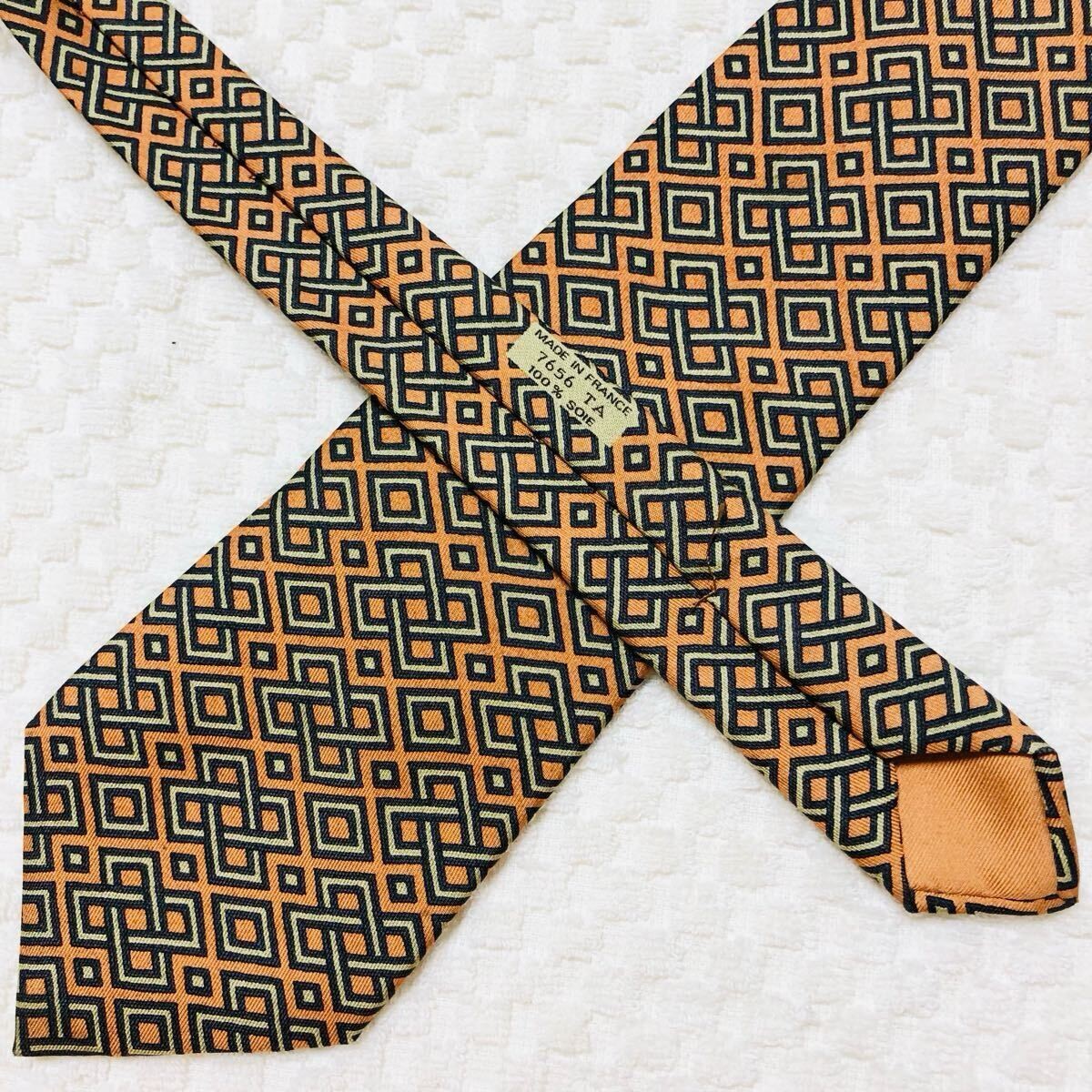 Excellent Condition HERMES Tie Rectangular Ring D… - image 5
