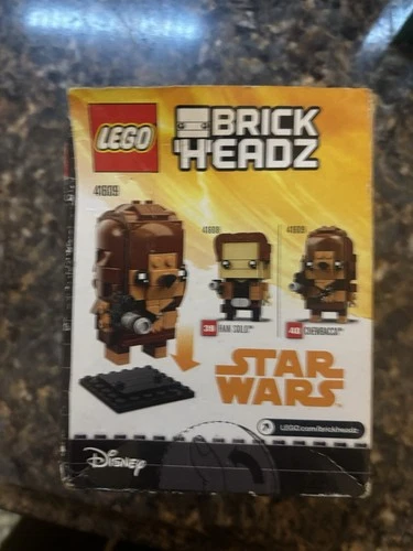 LEGO BrickHeadz Star Wars Chewbacca 41609 Complete Set 149 Pieces
