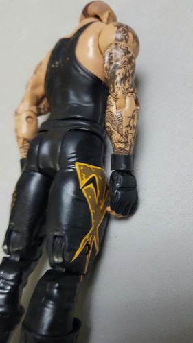 Figura Mattel 2011 de 7"" de la serie básica de WWE Undertaker - Imagen 12 de 12