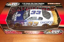 JOE NEMECHEK 33 OAKWOOD HOMES RACING CHAMPIONS PREVIEW 2000 NIB 1:24 79
