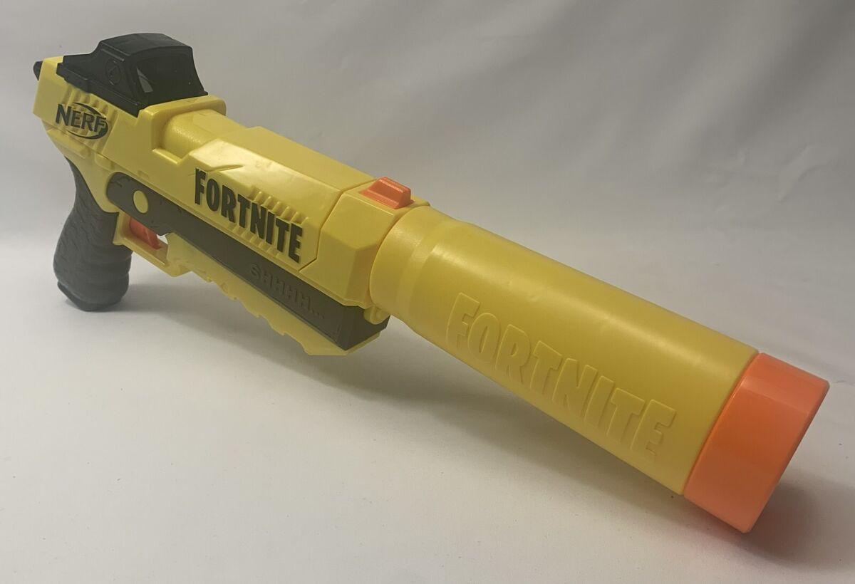 おっち 『限定出品』NERF FORTNITE スナイパーライフル おっち様専用 『限定出品』NERF FORTNITE スナイパーライフル