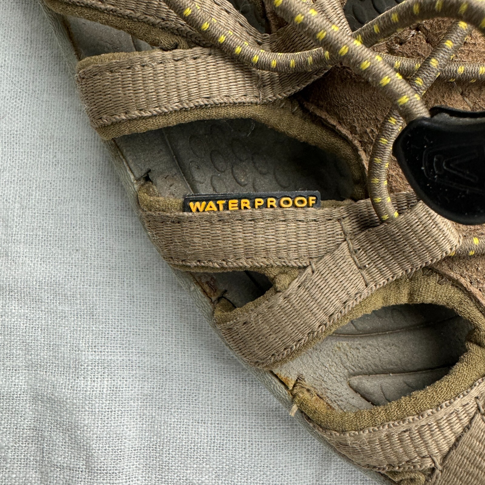 Sandali Keen Whisper donna US 7 marrone grigio impermeabili scarpe da trekking atletiche