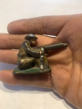 Vintage Cast Iron Metal Toy Soldier WWI Doughboy Black Machine Gun Gunner 1 5/8  