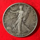 US 1944 WALKING LIBERTY HELF DOLLAR CIRCULATED (BOOK)
