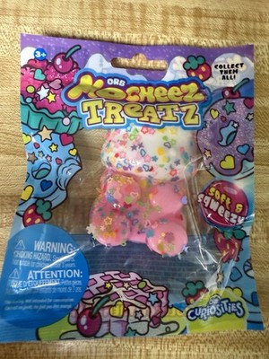 SQUISHY ORB CURIOSITIES MOCHEEZ TREATZ SOFT SQUEEZY VIRAL PINK WHITE BEAR NEW
