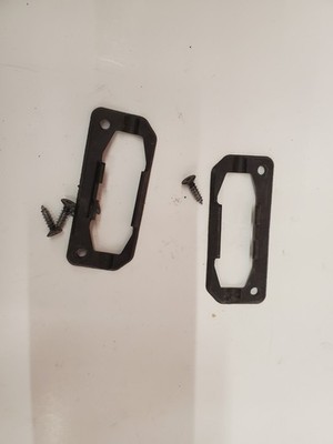 EVOLVE STOKE SKATEBOARD  Motor cable bracket