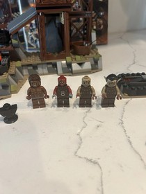 Lego The Orc Forge 9476 Lord of the Rings Hobbit Lotr 100% Complete Set Orthanc