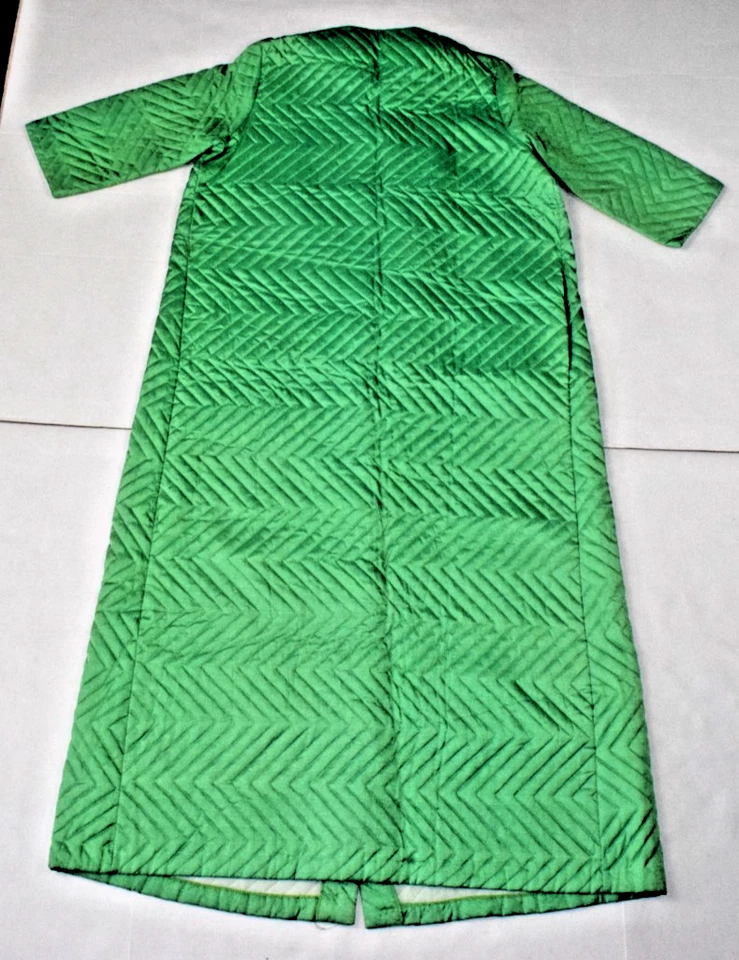 Abrigo Casa Vintage Talla L Años 50 Acolchado Brillante Verde Esmeralda Botones Dorados Foto 2 de 4