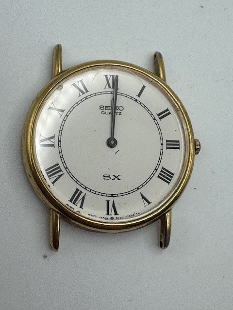 Watch 5Y30-7000 Men's Seiko Tone Parts/Repair Vintage Quartz SX Gold - VintageWatches.PK Watch 5Y30-7000 Men's Seiko Tone Parts/Repair Vintage Quartz SX Gold - vintagewatches.pk