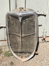 1934 Ford Grille Shell And Radiator Combo To Restore Rough Condition