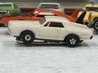 Mercury Cougar HO T Jet 1967 coche tragamonedas muy limpio sin daños casi nuevo