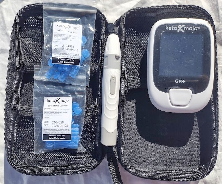 KetoMojo GK+ Blood Glucose & Ketone Meter Kit USED 45 each ketone