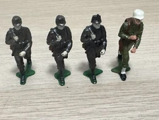 4 Vintage Authenticast Lead Toy Soldiers - Holgar Ericcson