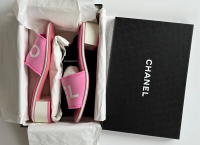 NEW 24C 2024 CHANEL PINK WHITE SLIDES MULES SANDALS 40 | eBay