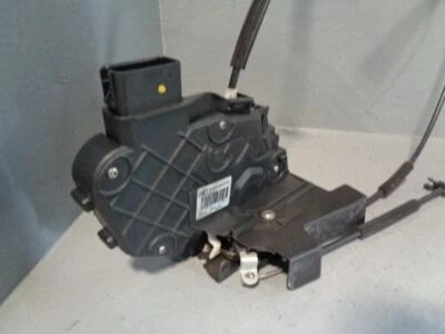 Discovery 3 Door Lock Motor Actuator Solenoid Near Side Front Land Rover 2004 to - Image 1 of 4