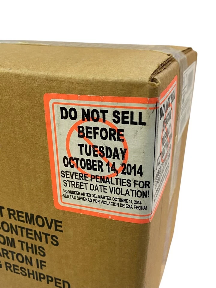 X-Men: Days Of Future Past (3D Blu-ray)  Magneto Helmet New Sealed In Ship Box - Image 2 of 4