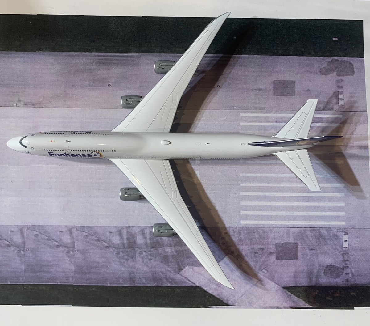 Phoenix Models 1:400 Boeing 747-8 Lufthansa REG: D-ABYO