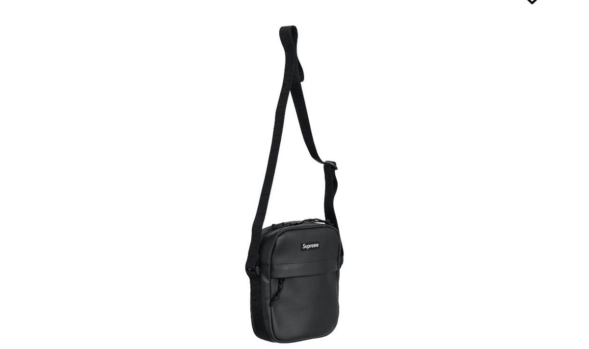 BRAND NEW Supreme FW23 Leather Shoulder Bag Black 100 BRAND NEW Supreme FW23 Leather Shoulder Bag Black 100