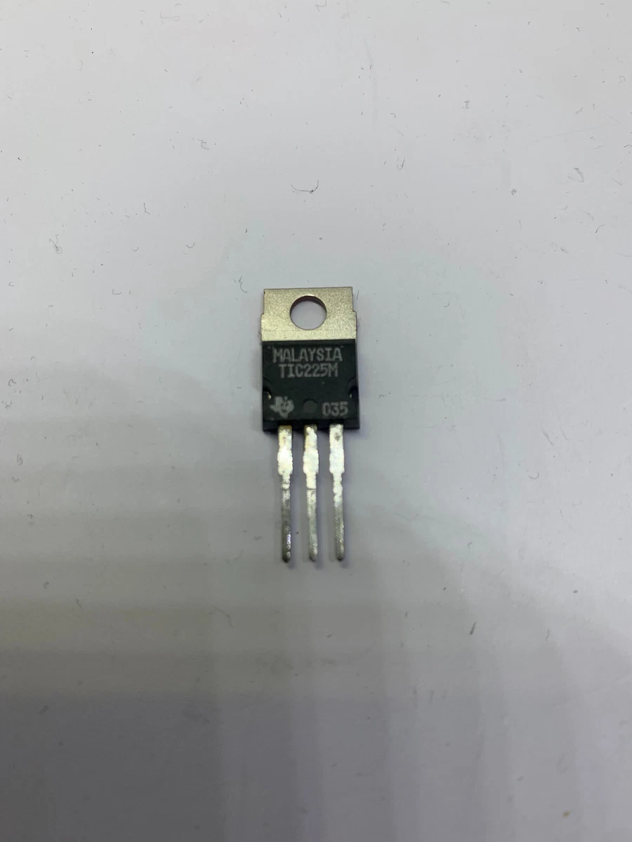 Composant électronique Vintage TIC106M - SCR 600V 4A Texas Instruments, Format TO-220, Neuf NOS
