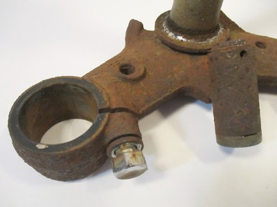 chimasha２点 KAWASAKI 72-73 MACH II S2 TRIPLE TREE STEERING STEM 44037-037 kc