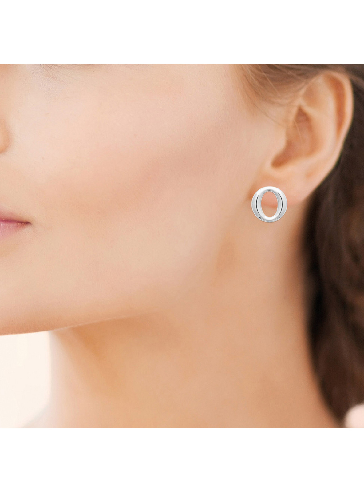 Argent massif 925 rhodié d'exception pour ces boucles d'oreilles cercles
