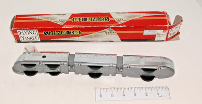 Schylling Flying Yankee Streamline Train Classic 3 Car Wind Up Tin Toy With Box