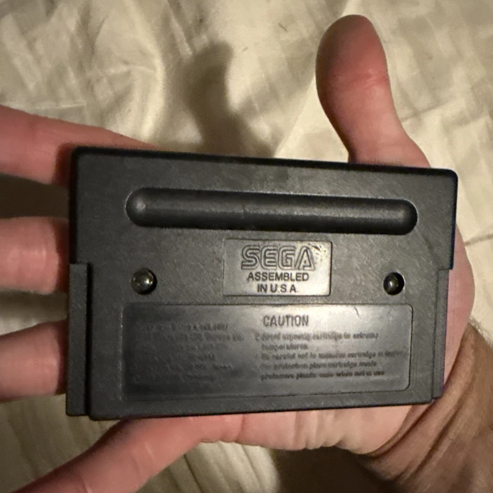 Sonic 3D Blast Cartridge for Sega Genesis 1996, Authentic, Tested Working - Image 4 of 4