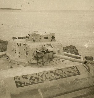 RARE German Pzkw.38(t) Panzer Tank Turret Beach Bunker; Southern France 1944