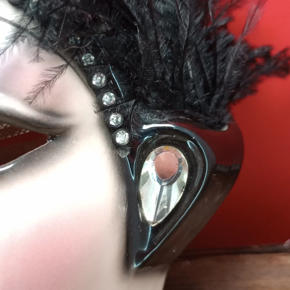 Vintage Clay Art San Francisco Ceramic Face Mask Wall Hanging Feather 1/92 - Image 3 of 4