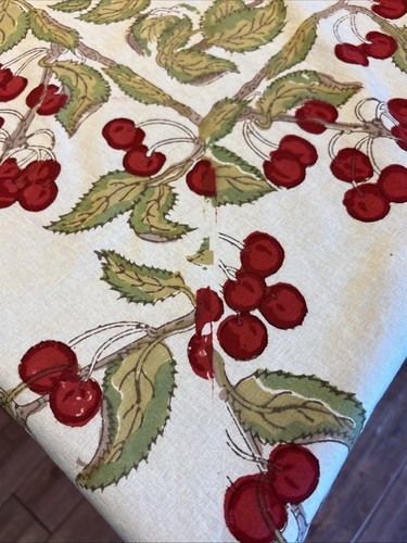 Couleur Nature French Tablecloth Red Cherries Cream with Green Border 59" x 86" - Picture 3 of 13
