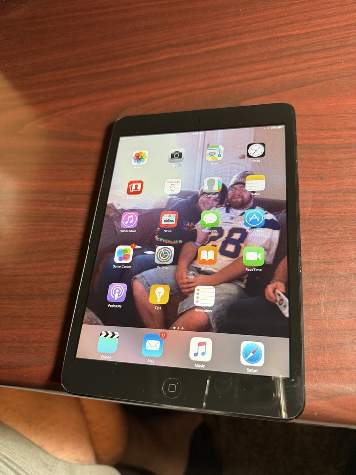 Apple iPad 4 A1458 16 GB 9,7" Wi-Fi - Negro (Grado A) Foto 2 de 2