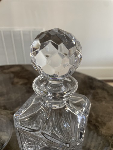 Tiffany & Co Signed Sybil Pattern Diamond Fan Cut Crystal LIQUOR Decanter MINT - Picture 2 of 6
