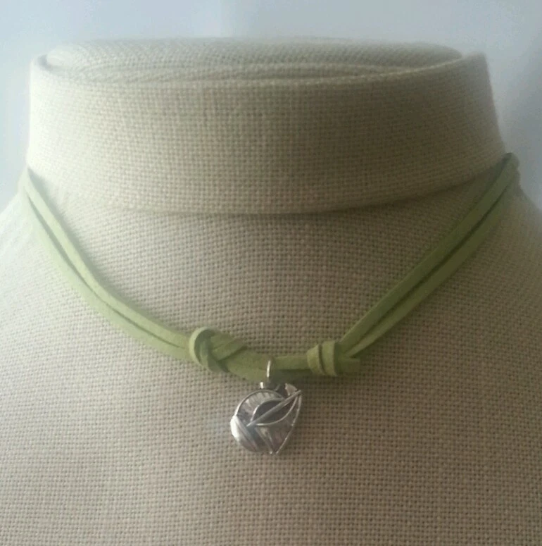 Collar de cuero colgante de velero hecho a mano surfista hombre mujer gargantilla verde Foto 4 de 4