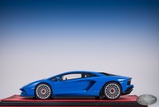 1/18 MR Collection Lamborghini Aventador LP740 Aventador S Coupe Blue