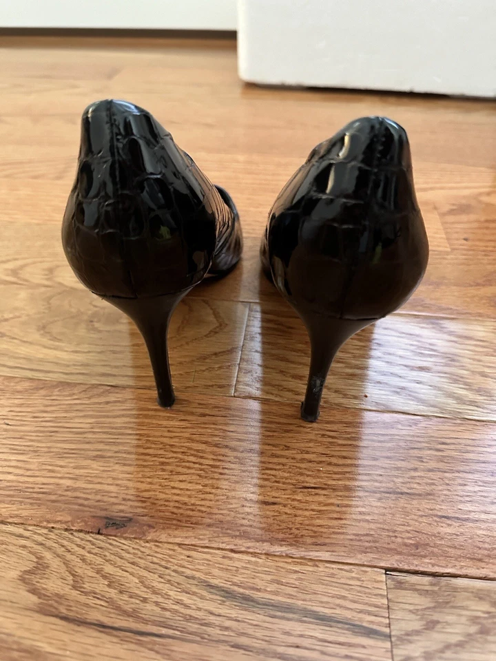 Saltos de pele de cobra Elie Tahari | Tamanho 40 - Imagem 4 de 4