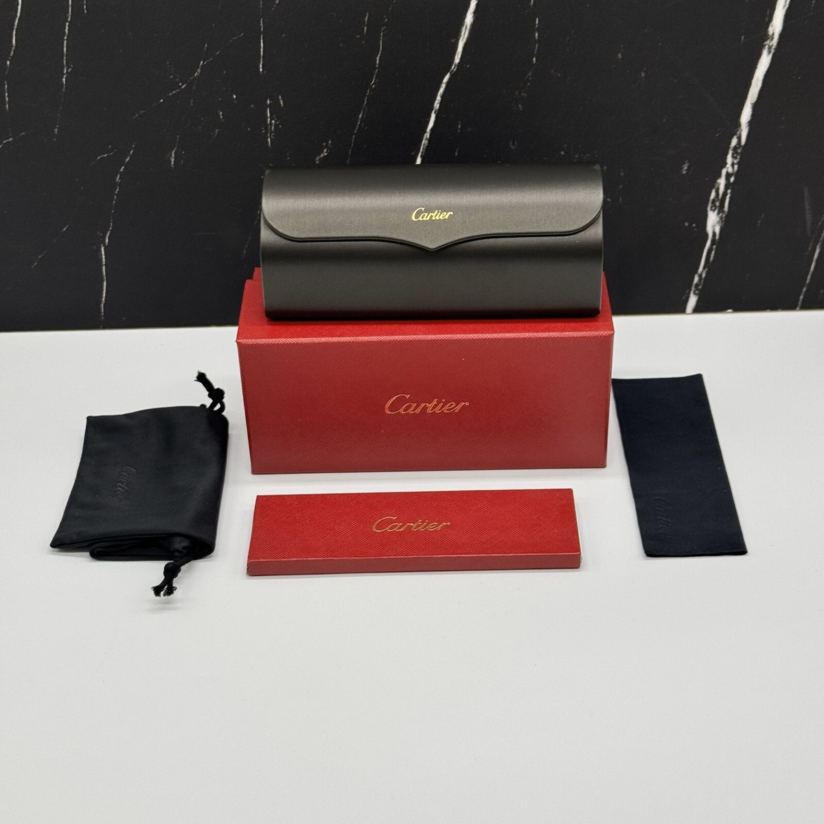 NEW CARTIER CT0249S 004 UNISEX GOLD ROUND SUNGLASSES CARTIER CT0249S Cartier CT0249S 004 Shiny Gold Sunglasses - eye-oo.com main image 4