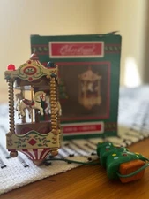 VTG Christmas Classical Horse Carousel House Of Lloyd XMas Around the World
