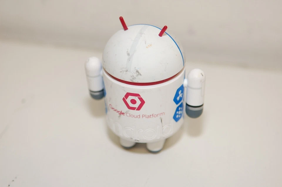 Google Android Special Edition - CLOUD ASTRONAUT Mini Collectible 3" Figure - Image 2 of 2
