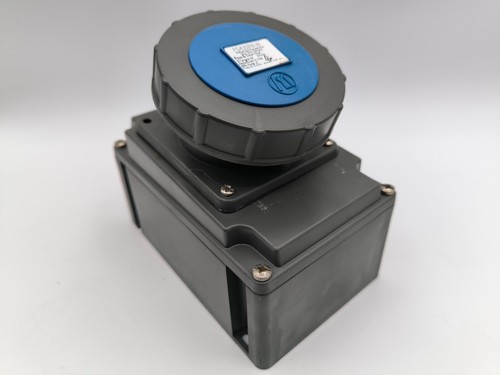 Pass & Seymour PS430R9-W Watertight Pin & Sleeve Receptacle 30A 250V 4W 3P 3PH - Picture 10 of 15