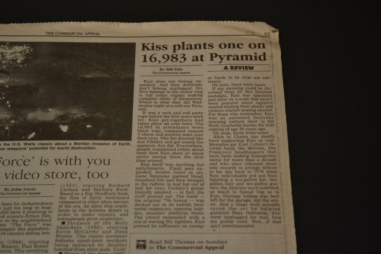 KISS REUNION 1996 PYRAMID CONCERT PROMO NEWSPAPER / MAGAZINE MEM