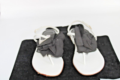 L'Autre Chose white snadal with black flower detail - Size 38 - CL - 64.24