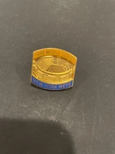1969 NEW YORK METS BALFOUR WORLD SERIES PRESS PIN